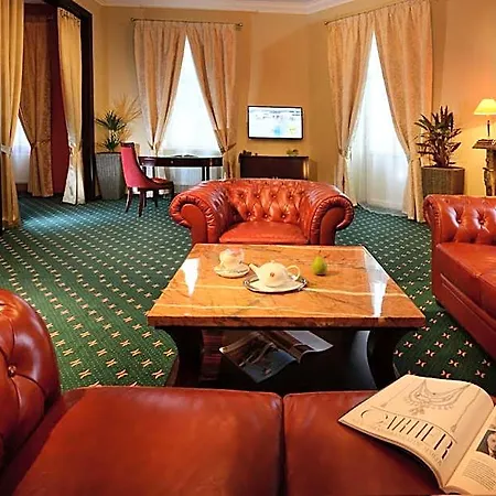 Europa Hotel 4*